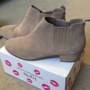 Sued booties